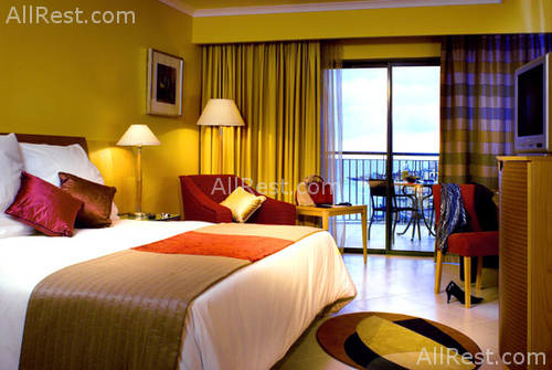 Le Meridien St. Julians 4